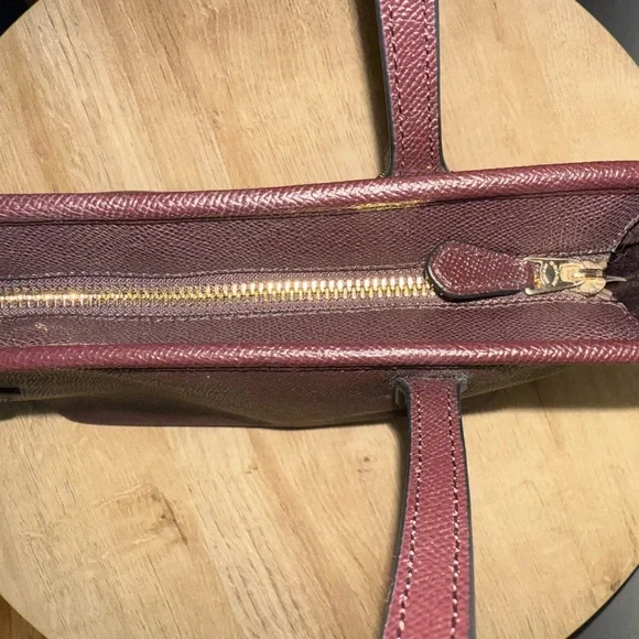 Coach Deep Burgundy Red Leather Tote Bag with Structured Design - Picture 8 of 9